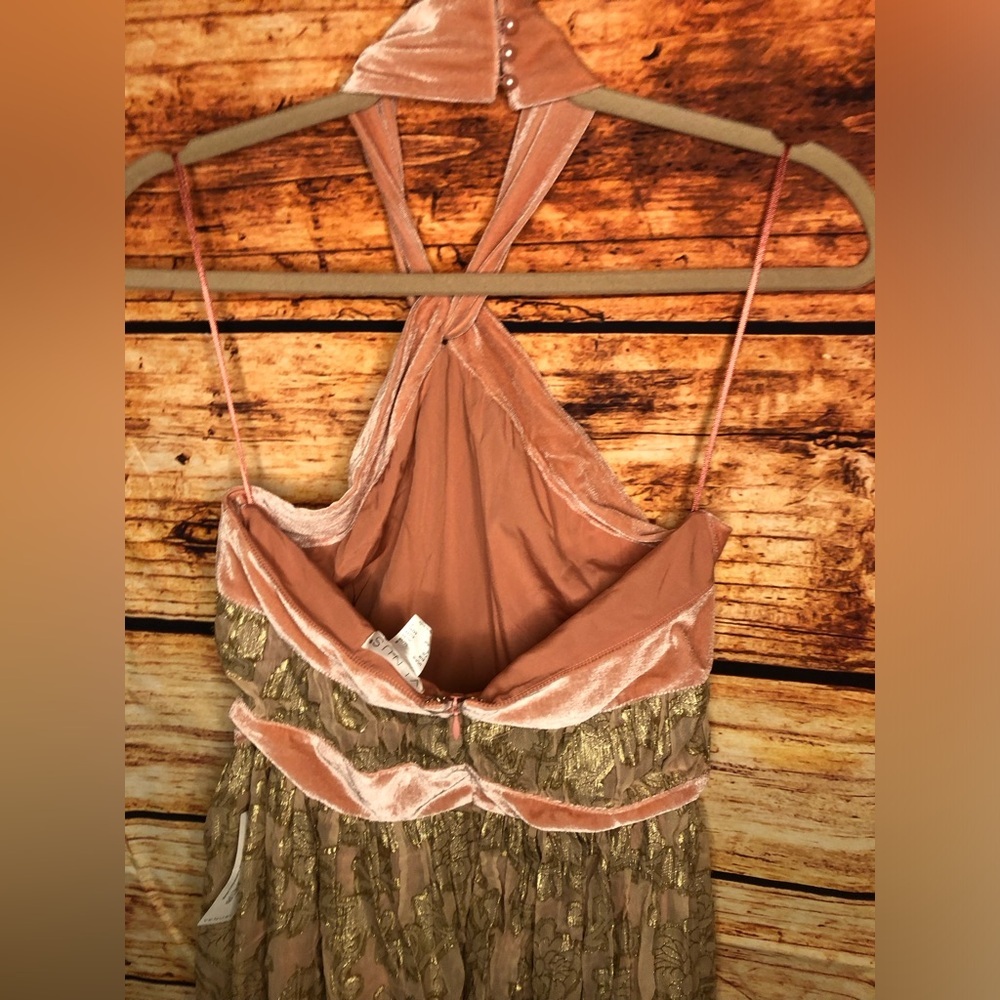 Jacquard Halter Gown - Picture 11 of 16